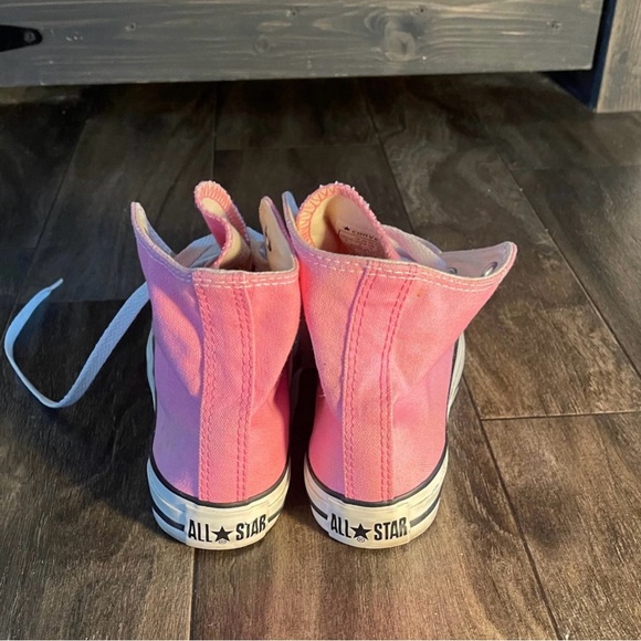 Converse Classic Pink Canvas High-Tops - Picture 4 of 6